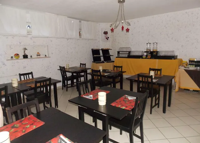 Relais Basement 게스트하우스 소렌토